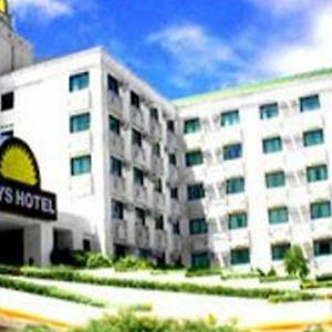 Days Hotel Mactan Cebu